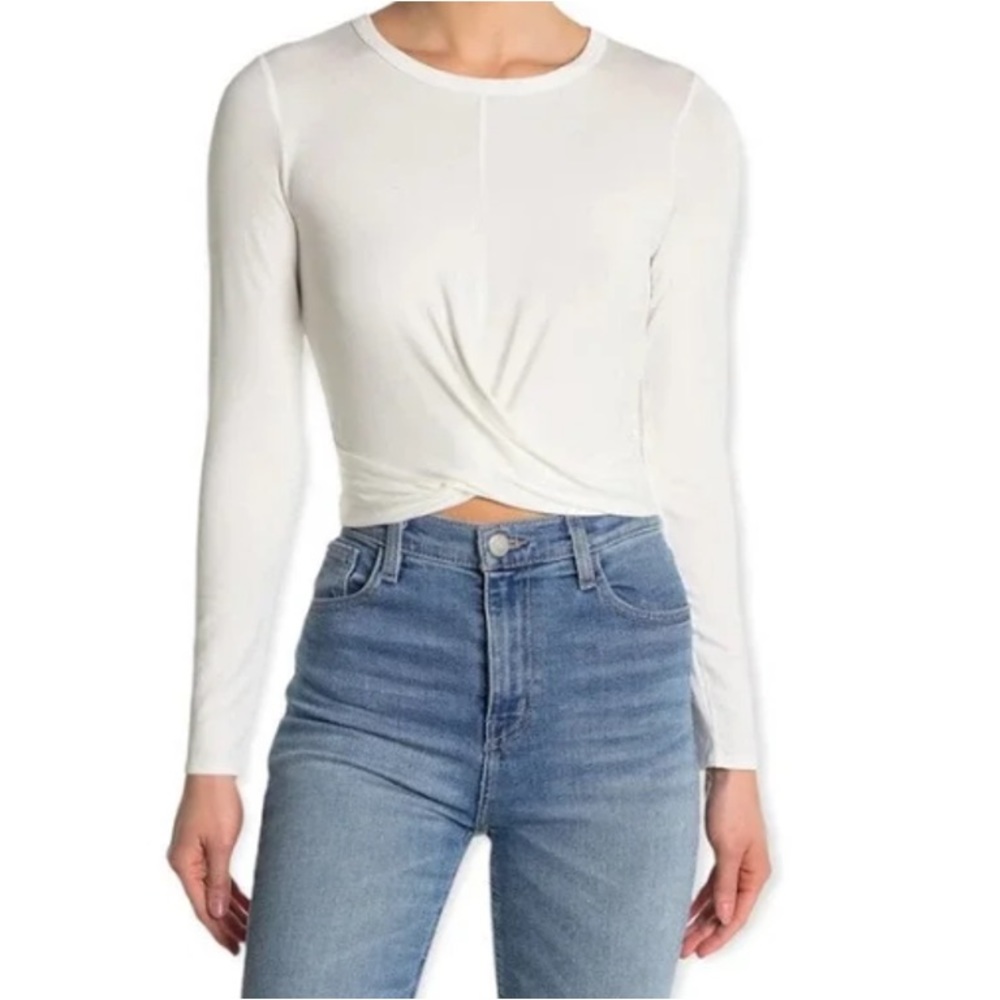 Socialite white long sleeve